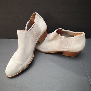 Coach Ladies Size 9 Grey Suede Slip On Brown Block Heel Carter Booties